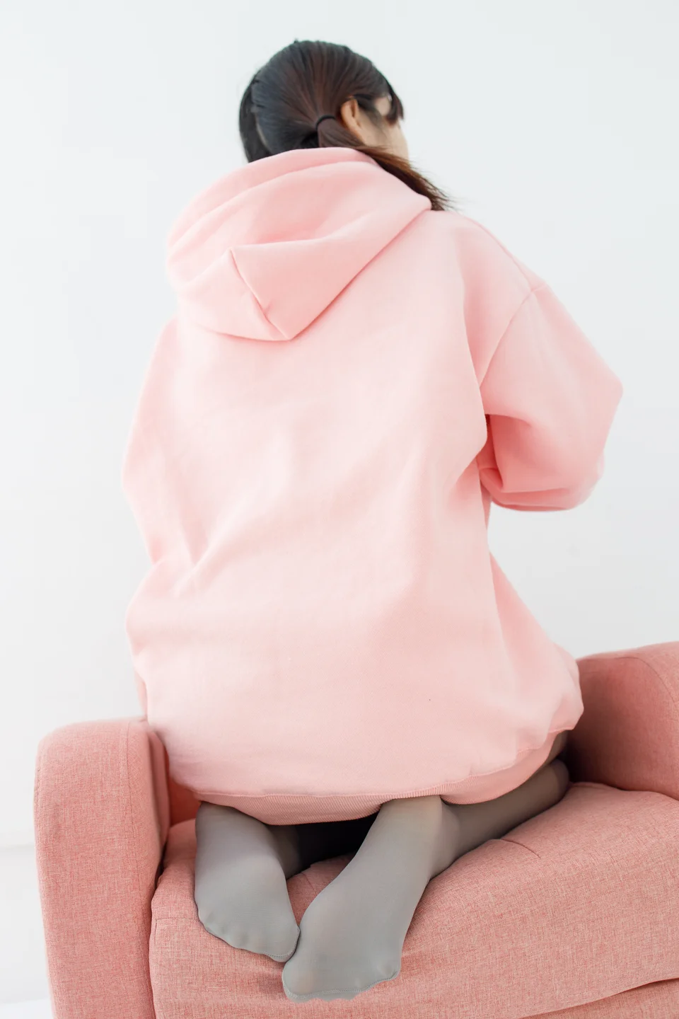 森萝财团_小夜_No_002_内部017_真空灰丝80D_137P,1V_5_01GBP tg@simisebaisi 【丝足阁】061.webp